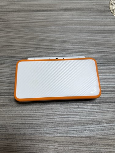 Nintendo 2ds white and - nintendo, xl
