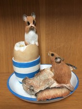 Country Artists Mice With Egg