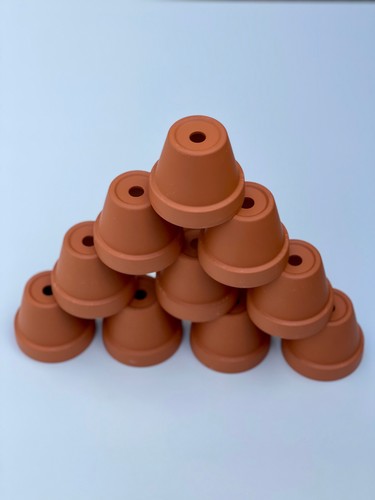 Small traditional terracotta - small,