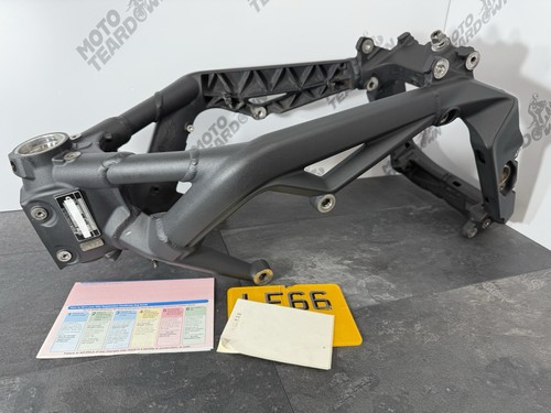Triumph street triple 675 - triumph,