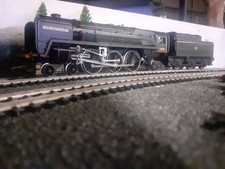 Hornby 00 R.329 Britannia