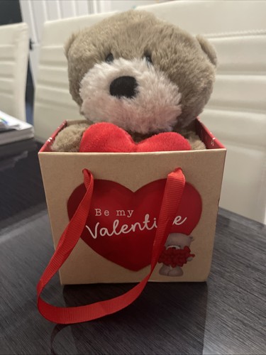 Valentines gift hugs cuddly - hugs,