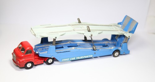 Corgi 1101 bedford car - corgi,