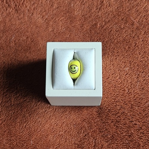 Trollbeads yellow smiley 2009 - trollbeads,