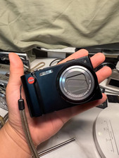 Leica V-LUX 20 12.1MP Digital