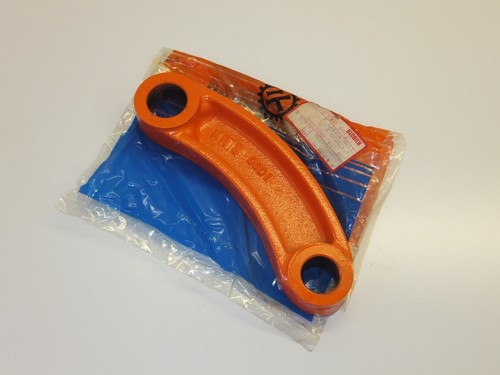 Kubota bucket link - bucket, 6805166730