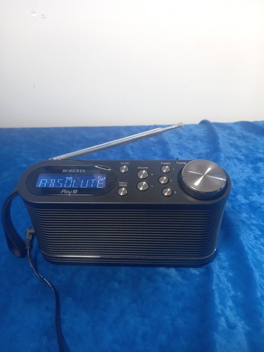 Roberts play10 portable - roberts, radio