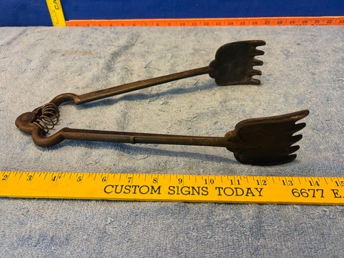 Cast iron fireplace blacksmith - cast,
