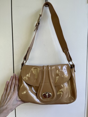 Russell bromley cream - cream, patent