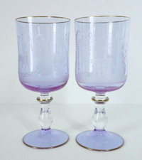 2 x MURANO ETCHED WINE