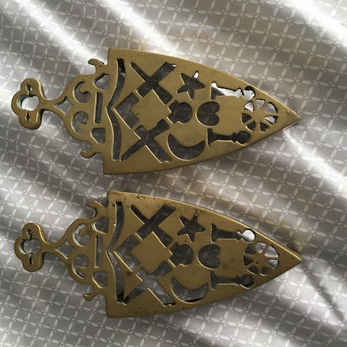 Vintage brass trivet solid - 2,