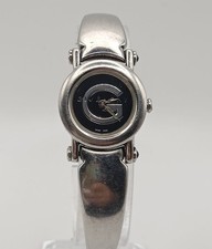 Ladies Vibrato Givenchy Quartz Wristwatch. Sku-Eb213