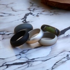 Smooth Silicone Wedding Ring Band Rubber Men Women Flexi Gym Crossfit Work A915