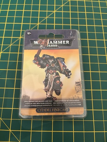 Warhammer 40k space marine - warhammer,