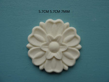 Decorative tudor rose