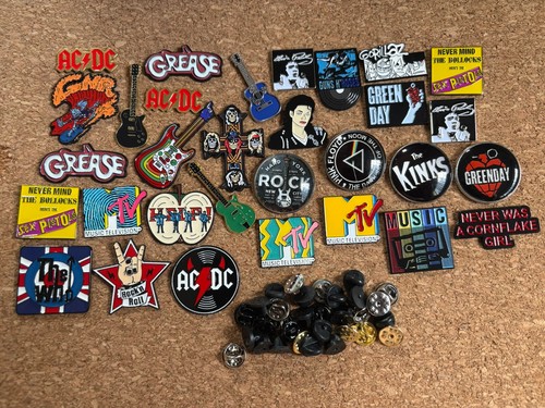 Music pin badges bundle 31 - badges,