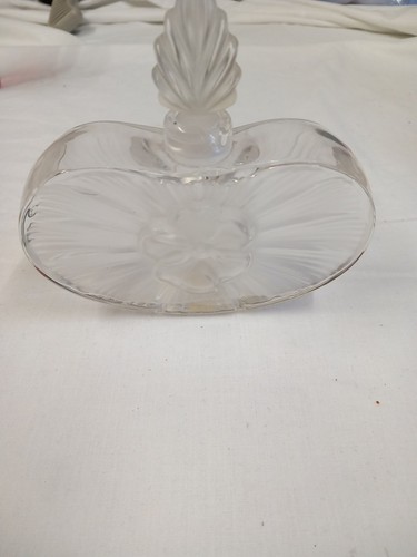 Lalique rare shaped - lalique, "fleur"