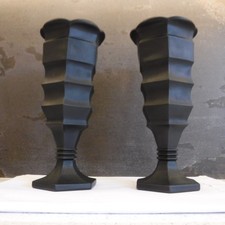 Art deco faceted black glass - art,