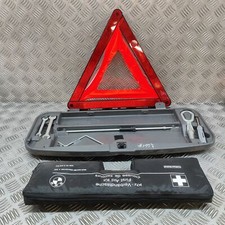 BMW 7 E65 Tow Eye Hook Warning Triangle First Aid Tools Kit 6752543 2003