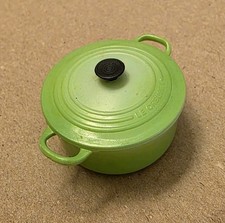 Le Creuset Round Fridge Magnet