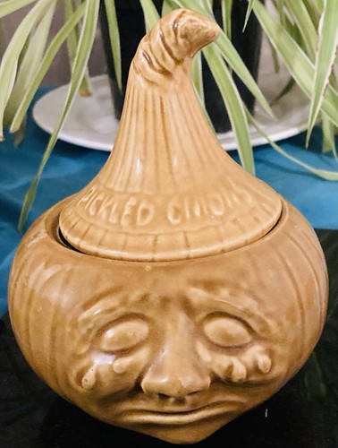 Vintage crying pickled - pickled, onion