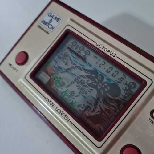 Nintendo game watch - game, watch: