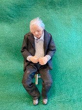 CAROL BULL HANDMADE ARTISAN DOLLS HOUSE DOLL 1/12 SCALE ADULT COLLECTORS ITEM