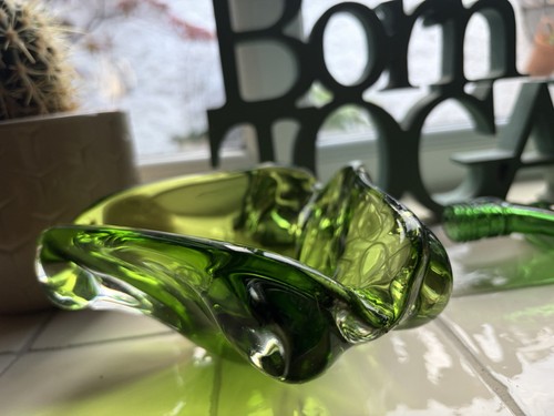 Vintage green murano art - murano,