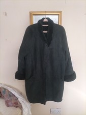 Ladies Woolea Sheepskin Dark Green Coat Size Medium