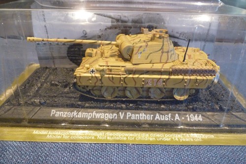 Amer com panther tank - 1/72,