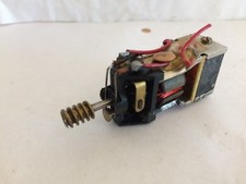 2 12 VOLT ELECTRIC MOTORS VGC MANY APPLICATIONS MODEL BOAT PLANE CAR