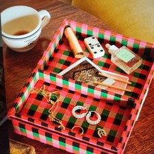 Jewellery Daisy London Shrimps Pink grid print Large  Trinket Tray brand new