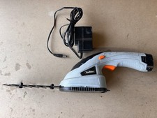 Vonhaus Handheld Cordless Bush Shrub Hedge Trimmer inc battery & charger.