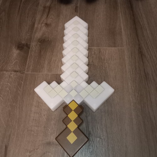 Minecraft kids play sword - minecraft,