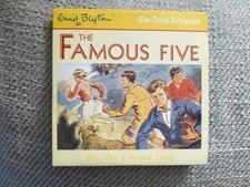ENID BLYTON FAMOUS FIVE ON A