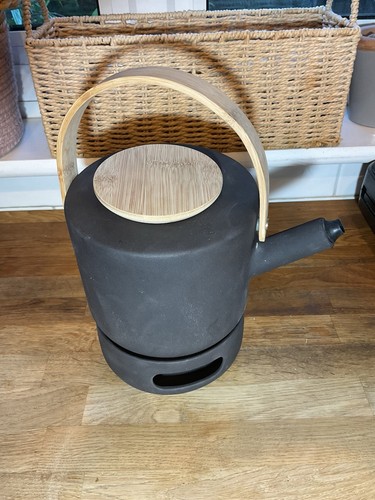 Stelton black tea pot and - black,