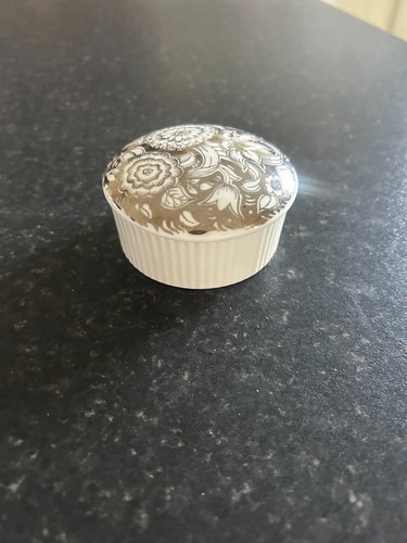 Wedgwood susie cooper silver - susie,