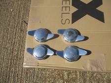 Chrome wire wheel spinners
