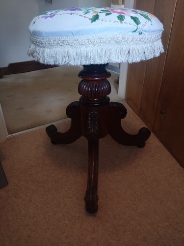 Vintage piano stool - vintage,