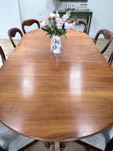 Antique mahogany pedestal - mahogany,