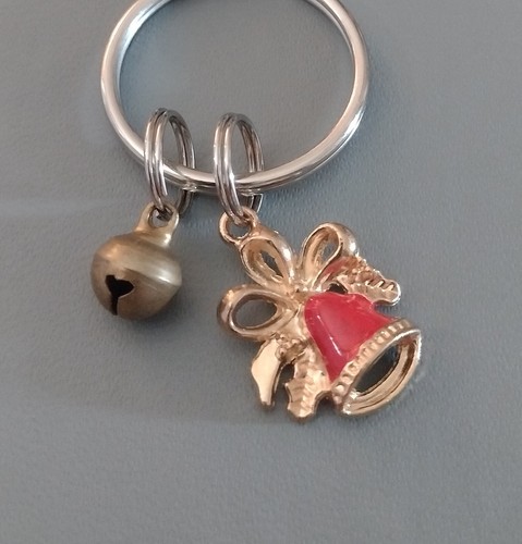 Reduced jolly red bell - ✨,