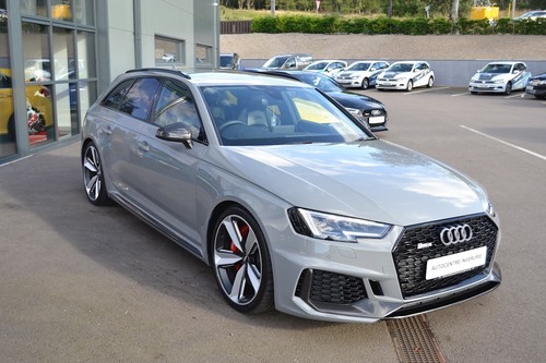 Audi rs4 breaking - audi, b9