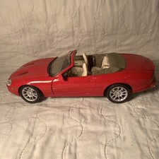 Maisto 1998 Jaguar XKR 1:18