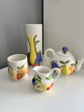 Vintage Rayware Fruit Design