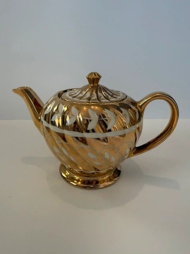 Vintage sadler gold - vintage,