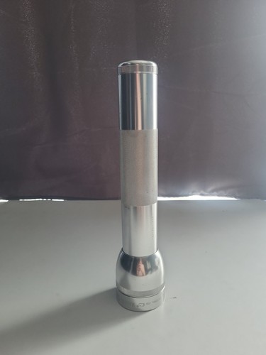 Working mag lite silver - working,