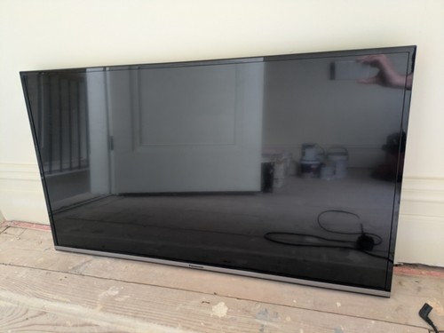 Panasonic 40cs520b inch - panasonic, 40-inch