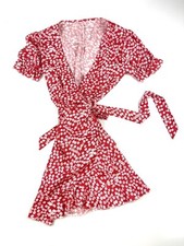 Red Flower Patterned Wrap