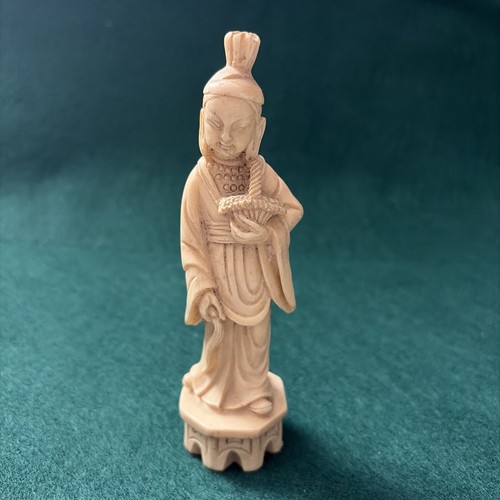 Vintage guanyin figurine - vintage,