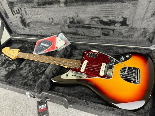 Fender made japan - fender, in